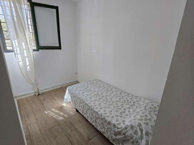 Habitación en alquiler en Latina, Madrid