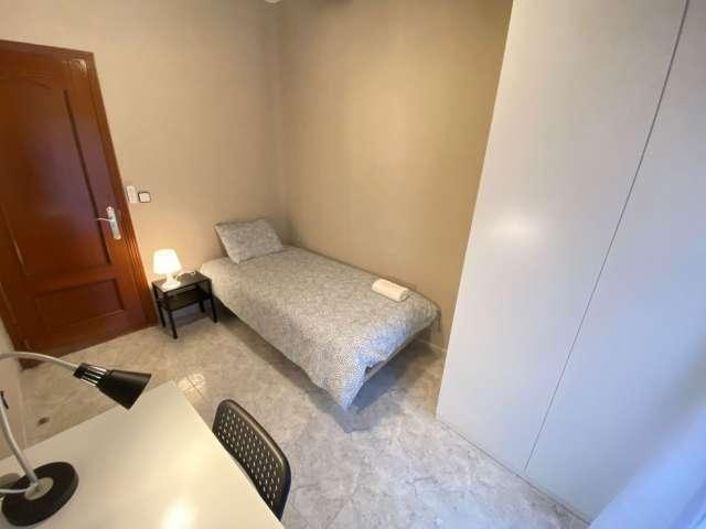 Habitación en alquiler en Puente de Vallecas, Madrid