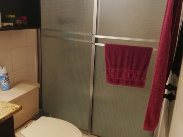 Se alqula apartamento amoblado o con linea blanca