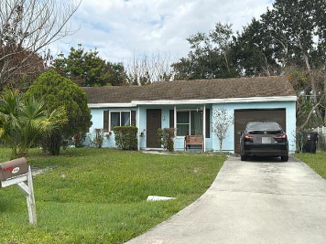 House for sale in Port Saint Lucie, Florida