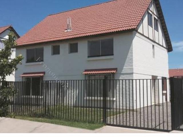 Casa en arriendo en Padre Hurtado, Metropolitana