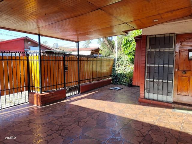 Casa en arriendo en La Granja, Metropolitana