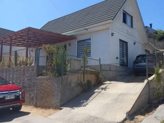 Casa en arriendo en Peñablanca, Villa Alemana
