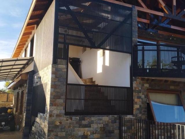 Casa en arriendo en Carampangue, Metropolitana