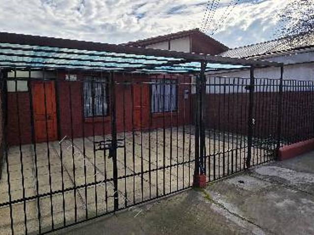 Casa en arriendo en El Bosque, Metropolitana