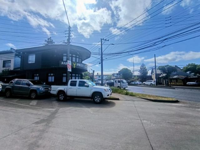 SE ARRIENDA PROPIEDAD GRAN UBICACION BULNES CON CAUPOLICAN