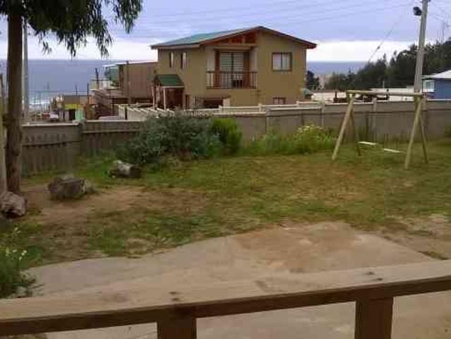 Se arriendan cabañas equipadas con vista al mar en el litoral El Tabo