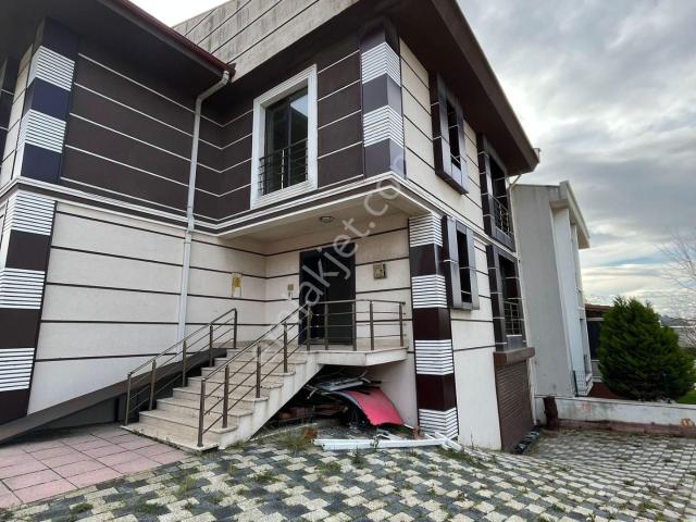 Bandirma, Balikesir içerisinde satılık Villa