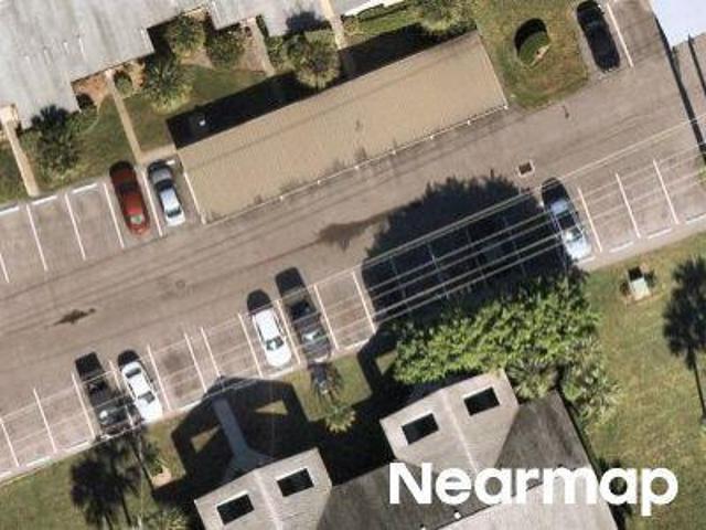Condo for sale in Stuart