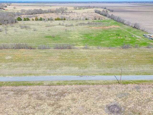 Land for sale in Navarro, Texas