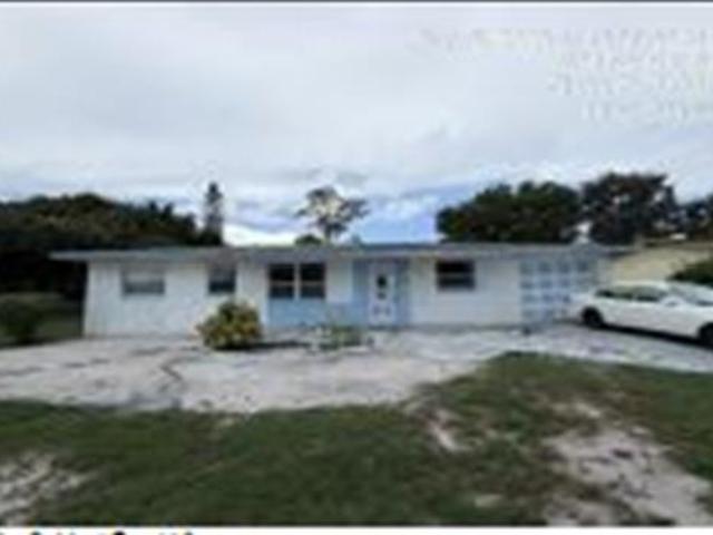 House for sale in Stuart, Martin County