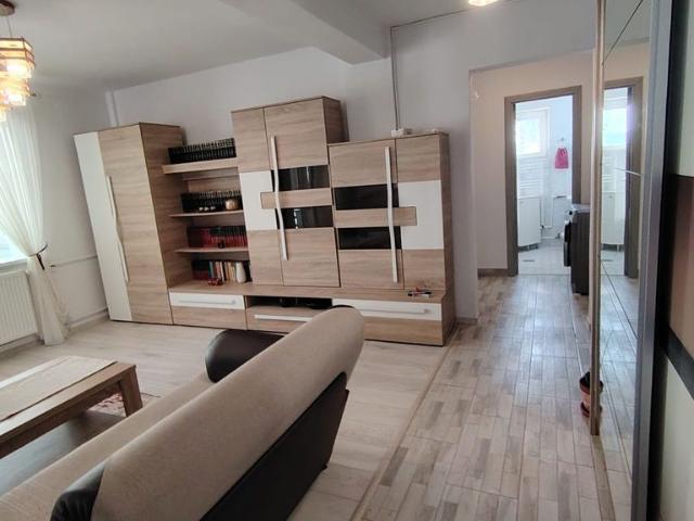 Apartament închirieri