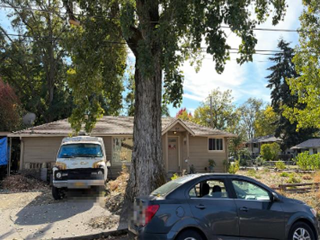 House for sale in Grants Pass, Josephine County