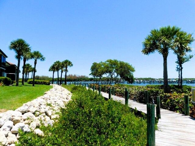 Condo for sale in Stuart