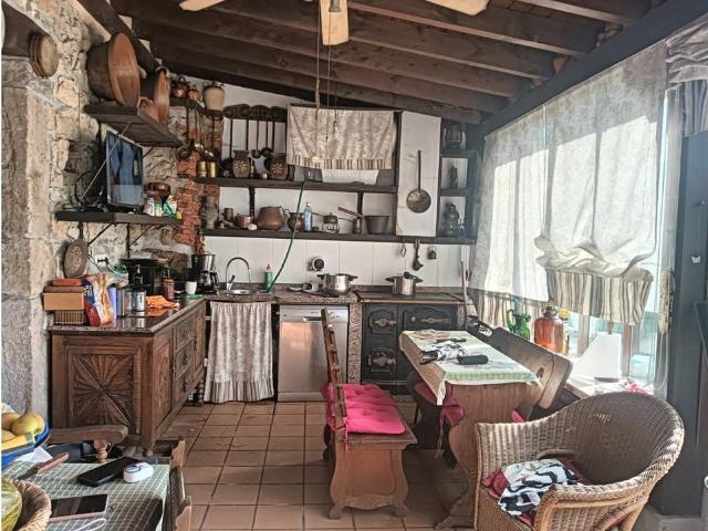 Casa en venta en Onís, Talaveru