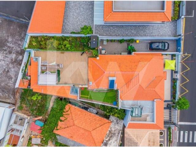 Casa venda em Santo António, Casas Próximas