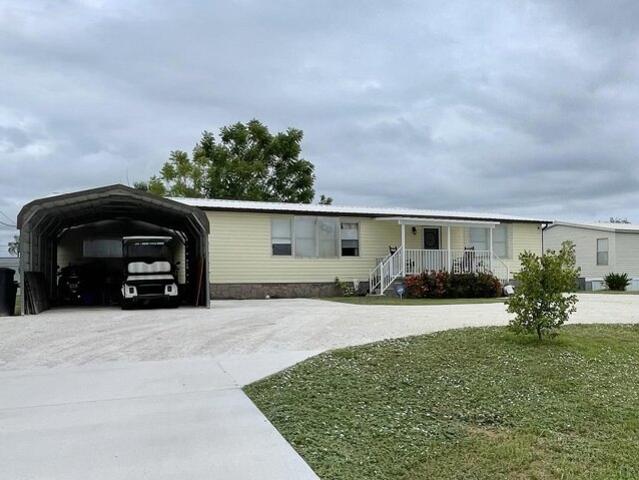 House for sale in Okeechobee
