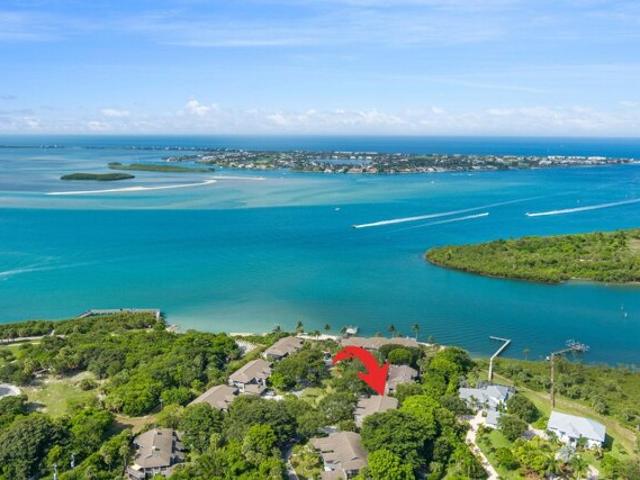 Condo for sale in Stuart