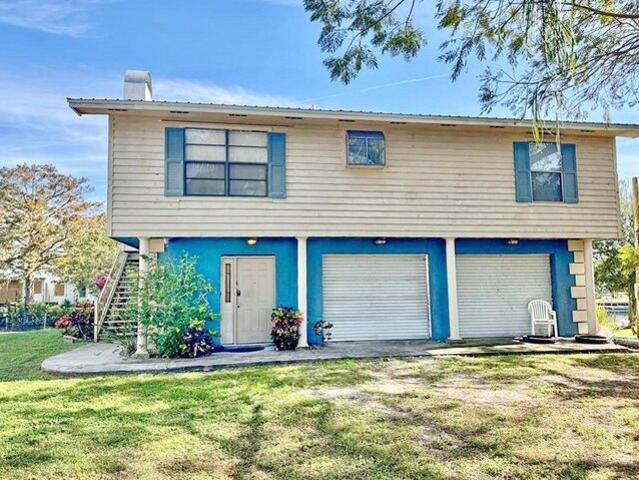 House for sale in Okeechobee