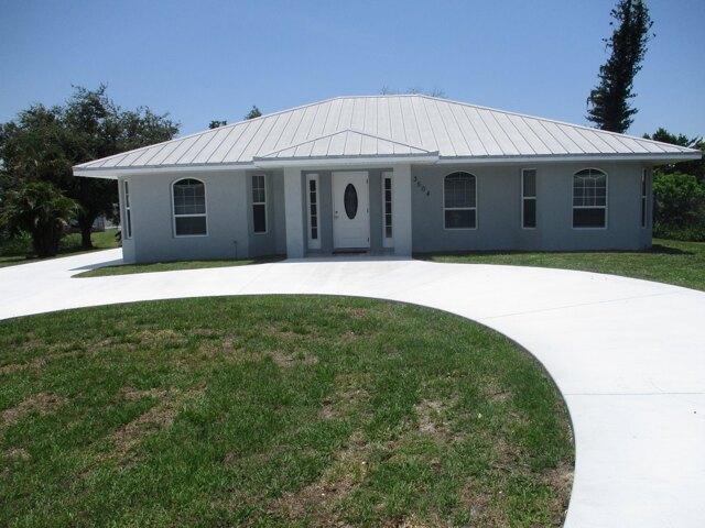 House for sale in Okeechobee