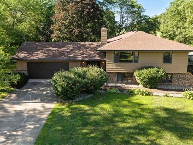 House for sale in Pleasant Hill