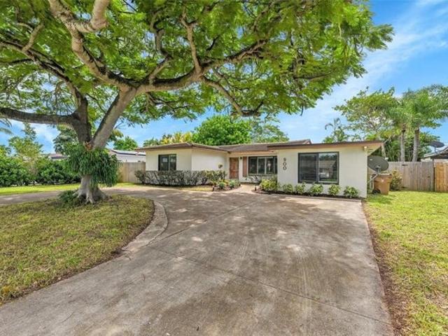 House for sale in Deerfield Beach, Florida