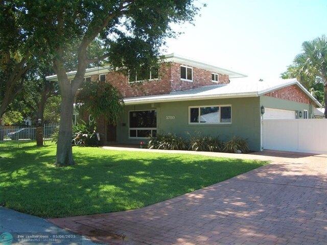 House for sale in Pompano Beach