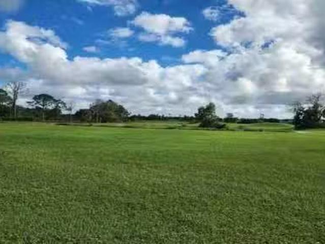 House for sale in Port Saint Lucie