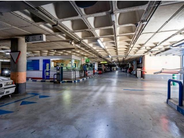 Local Comercial en venta en Genil, Comarca de la Vega de Granada