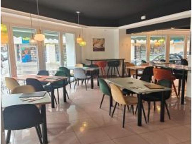 Local Comercial en alquiler en l'Eixample, Alacant / Alicante