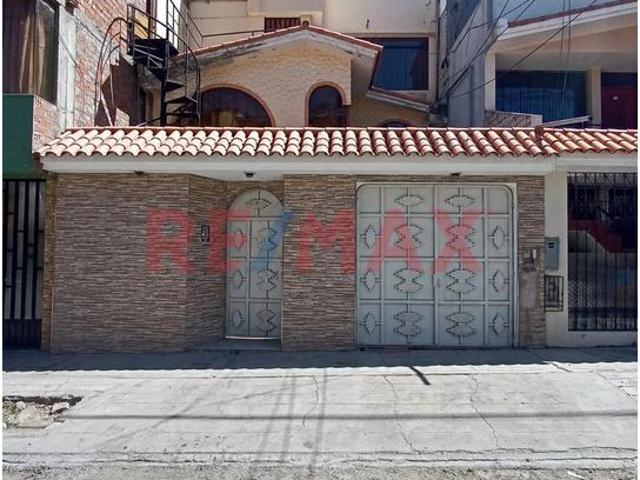 Casa venta en José Luis Bustamante Y Rivero, La Pampilla