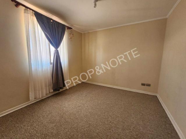 SE VENDE AMPLIA PROPIEDAD