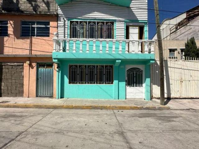 SE VENDE AMPLIA PROPIEDAD EL SEMINARIO 1A SECC TOLUCA