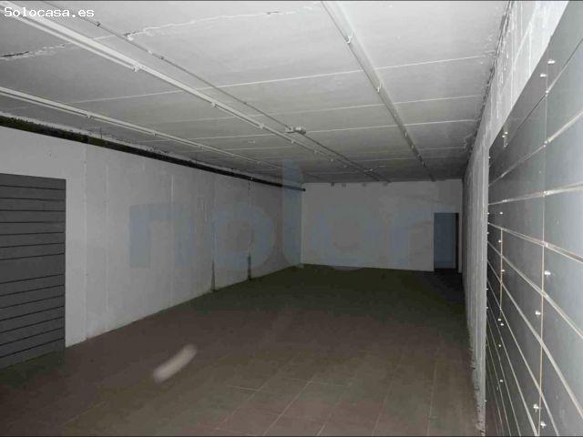 Local Comercial en venta en Cistérniga, Castilla y León
