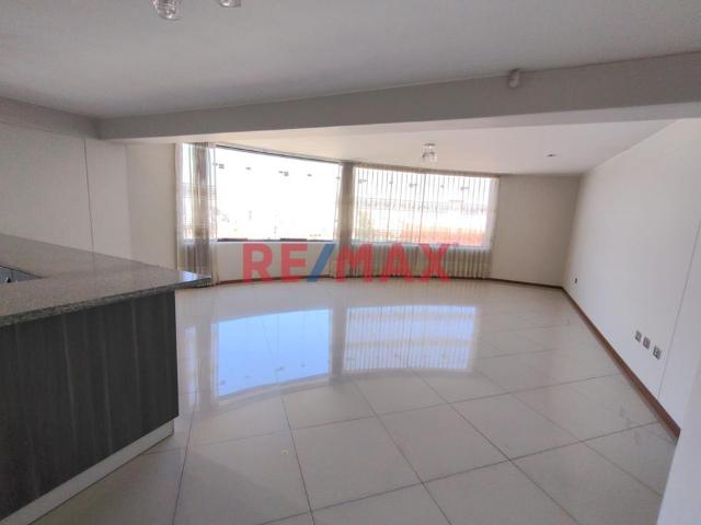 Departamento venta en Cerro Colorado, Arequipa