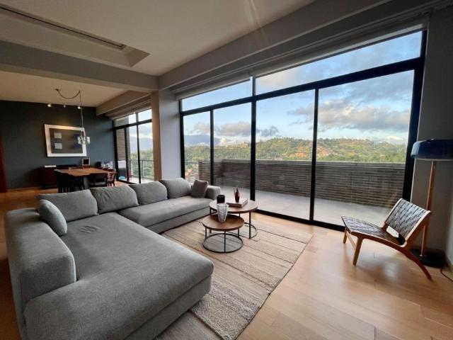 Apartamento en venta en La Hacienda, Caracas