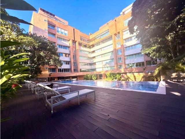 Apartamento en venta en La Hacienda, Caracas