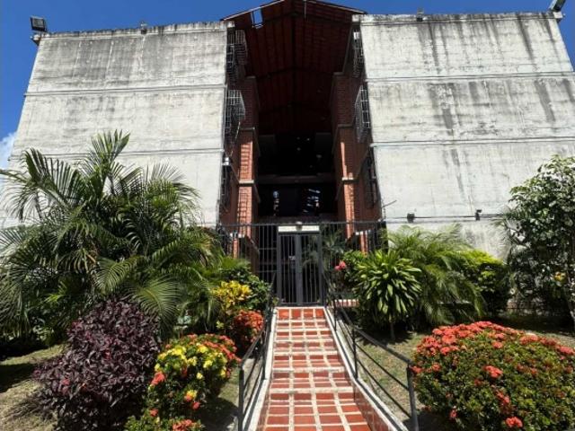 Apartamento en venta en Guarenas, Miranda