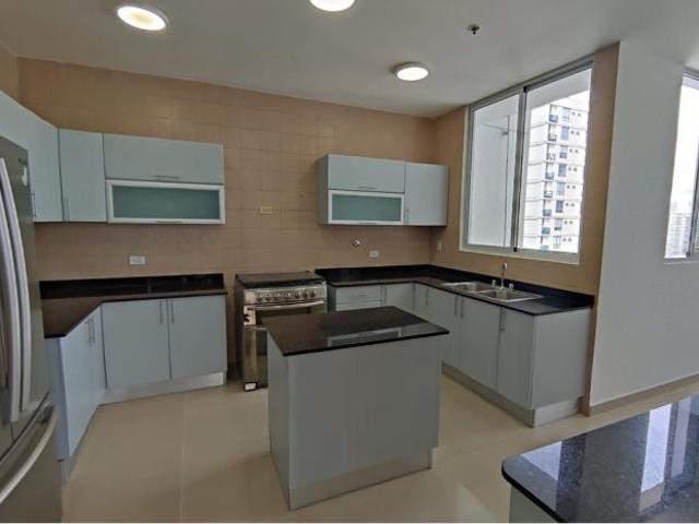 Se vende apartamento amoblado en san francisco, panamá