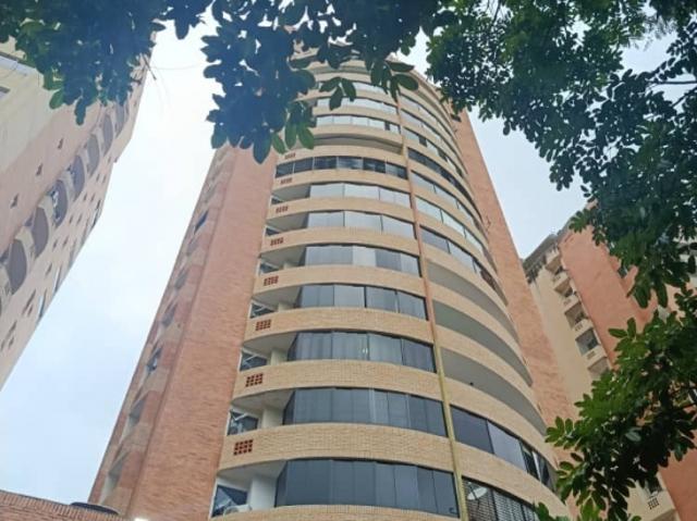 Apartamento en venta en El Parral, Valencia