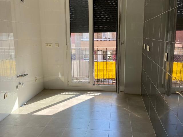 Piso en venta en Valencia De Don Juan, Castilla y León