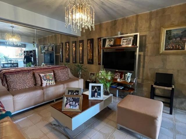 Apartamento en venta en Residencias La Meseta, San Antonio de Los Altos