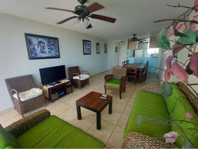 Se vende apartamento en playa blanca