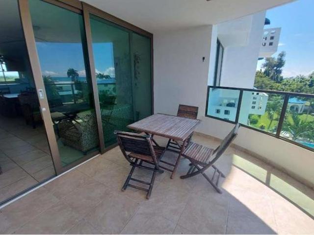 Se vende apartamento en playa blanca