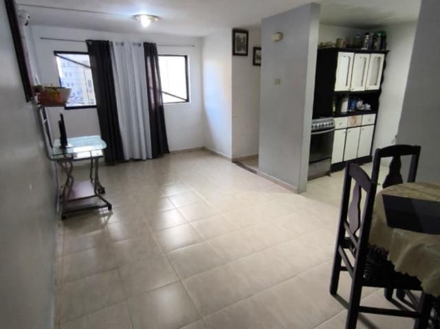 Apartamento en venta en Paraparal, Los Guayos