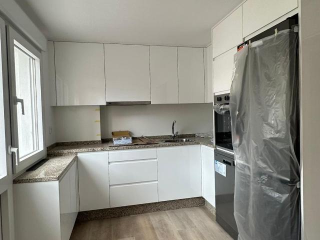 Ático en venta en Ceboliño, Gomesende