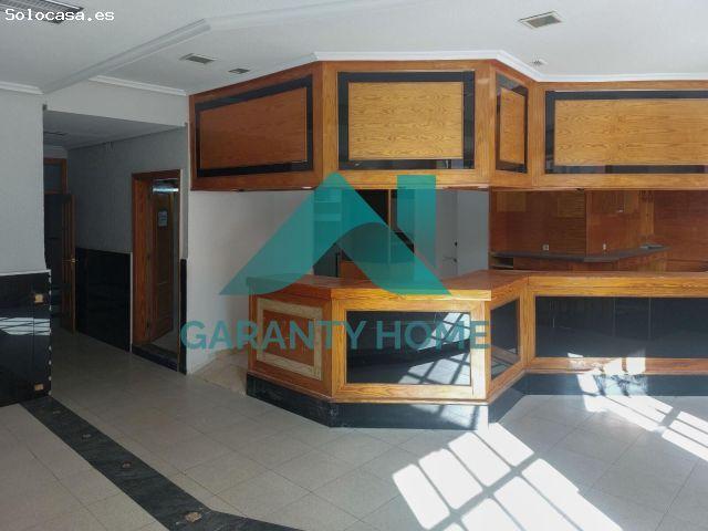 Local Comercial en venta en Reyes Huertas, Cáceres