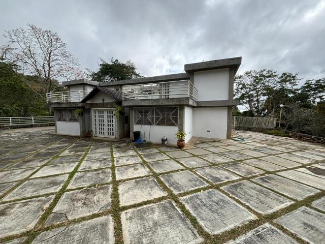 Casa en venta en Miranda