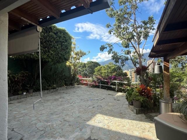 Casa en venta en La Hacienda, Caracas