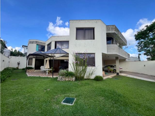 Casa en venta en Lomas de La Lagunita, Caracas